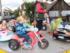 Malé pouťové atrakce - Hájek, Dubský